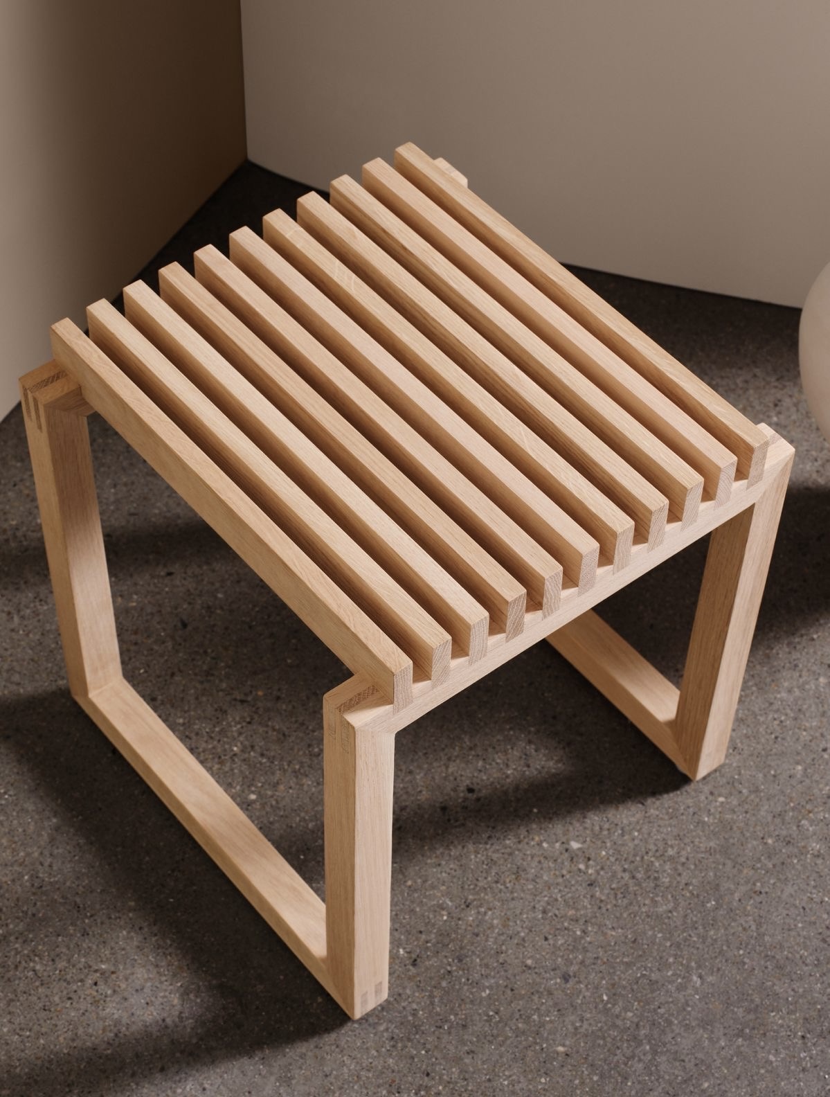 CUTTER STOOL – 3